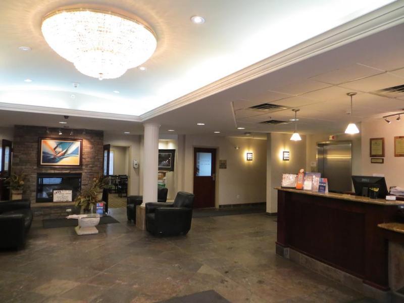 Super 8 By Wyndham Red Deer City Centre מראה חיצוני תמונה